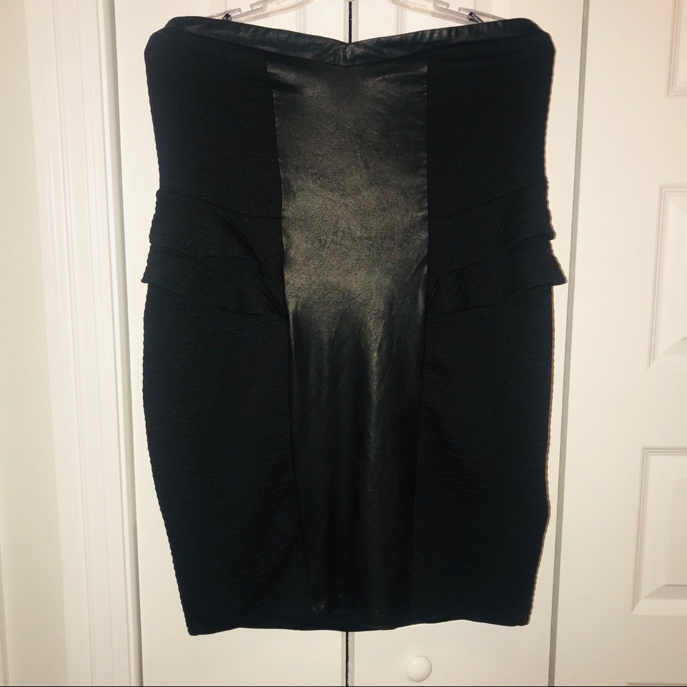 Sleeveless Black Mini Dress